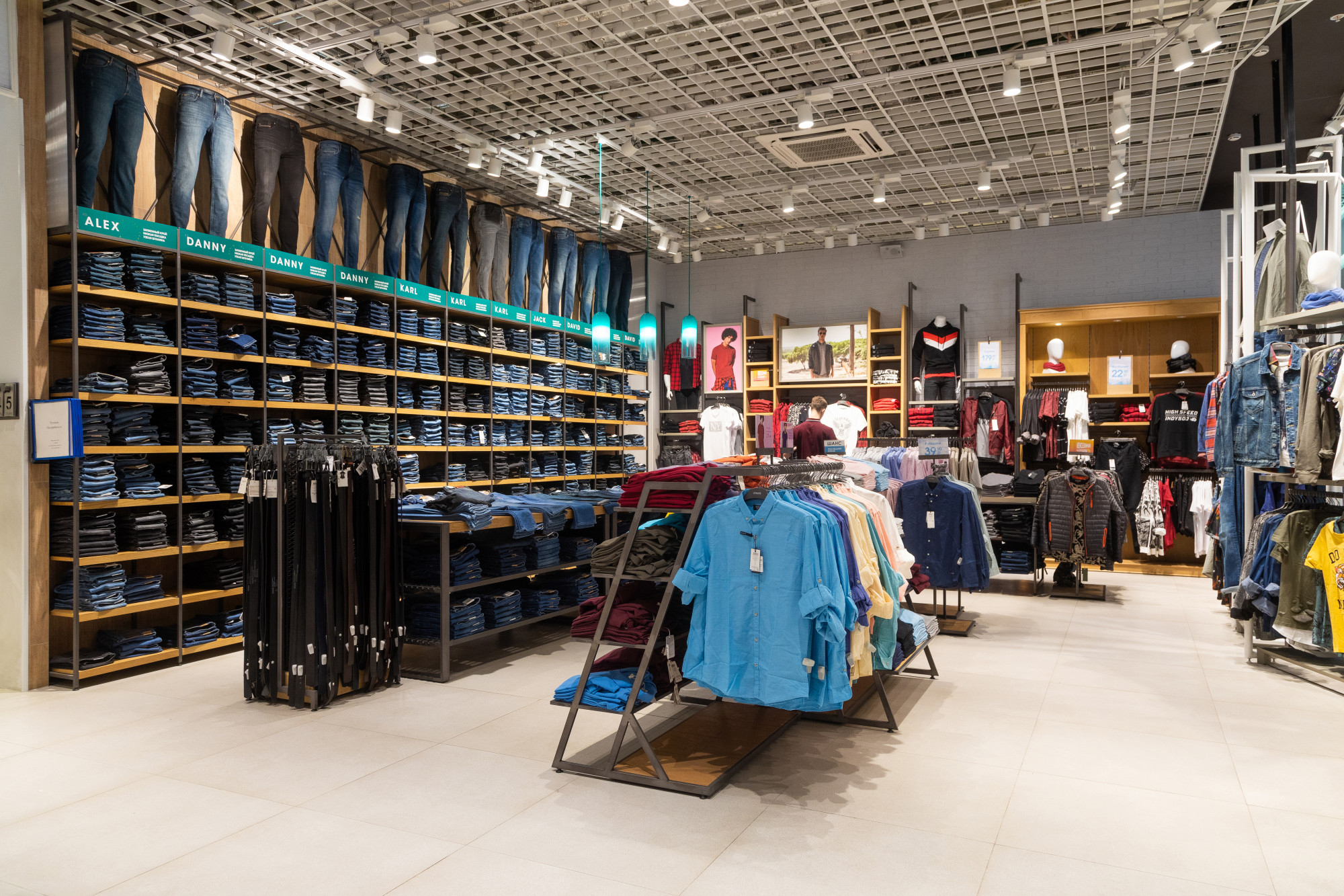 Professional Retail Cleaning services in NSW by E&A Cleaning Services